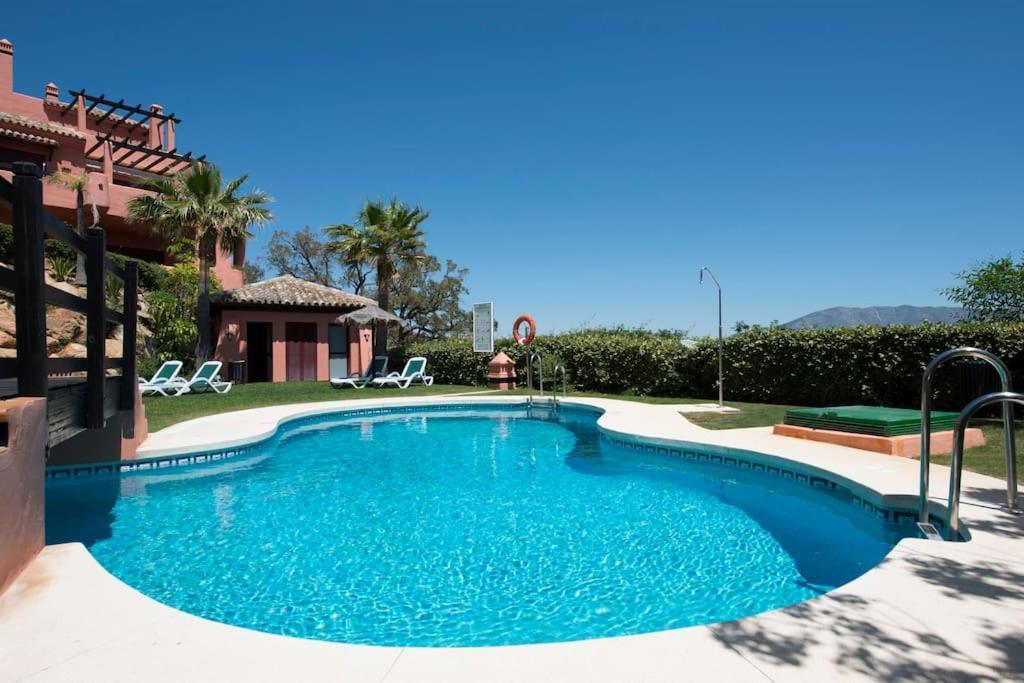 Luxury Apartment With Sea Views, Golf, Gym, Spa, 7 Pools Ojén Esterno foto