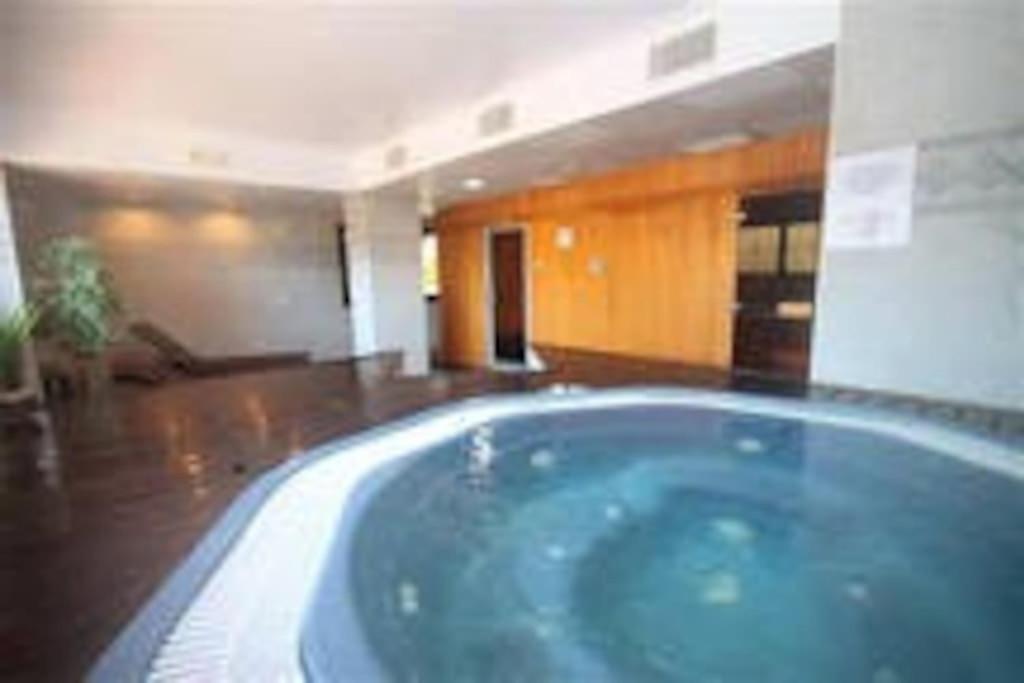 Luxury Apartment With Sea Views, Golf, Gym, Spa, 7 Pools Ojén Esterno foto